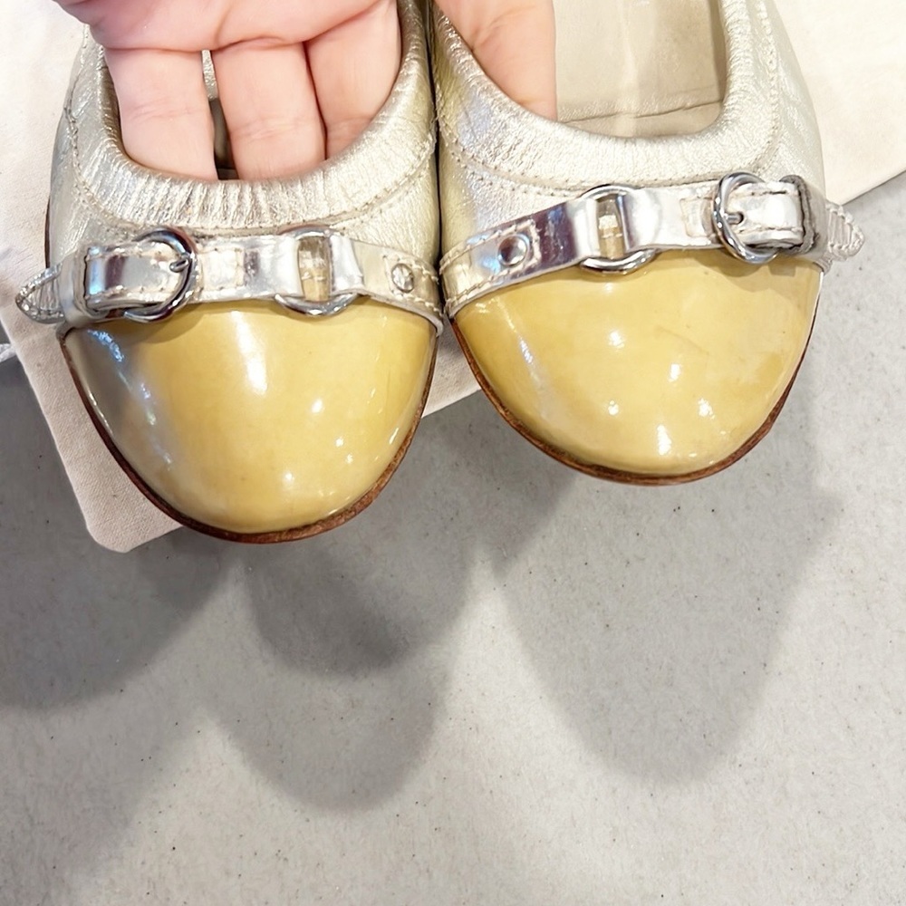 AGL MONIKA FLAT IN Tan GOLD Patent Leather Cap Toe Size 36.5 6.5 - Picture 3 of 15